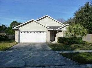 11820 Heather Grove Ln, Jacksonville, FL 32223