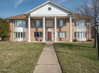 2130 Richards Rd APT 1, Ottawa Hills, OH 43606