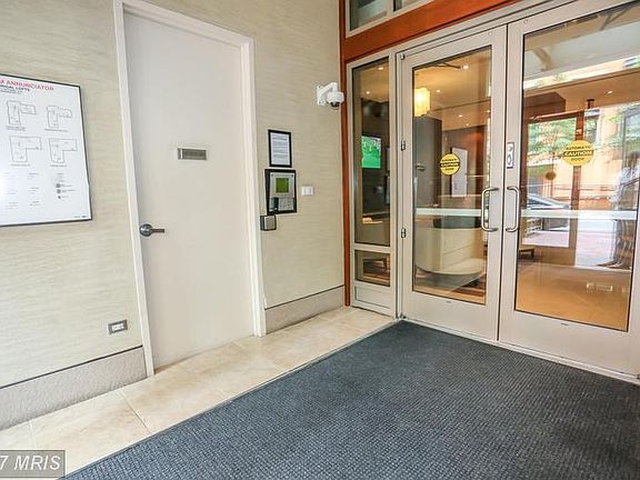2nd image of 811 4th St NW Unit 1108