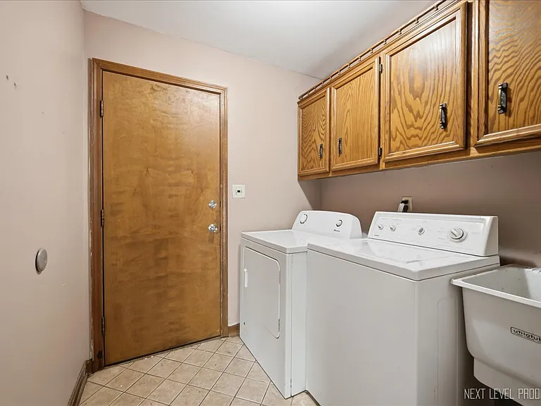 13 Saddlewood Ct — Photo 23