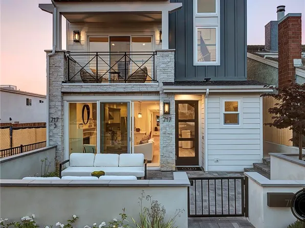 717 Poinsettia Ave, Corona Del Mar, CA 92625