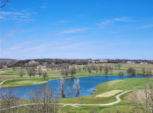 29 Porcupine Path, Linn Valley, KS 66040
