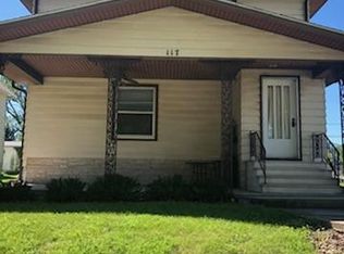 117 Franklin St APT 2, Cedar Falls, IA 50613