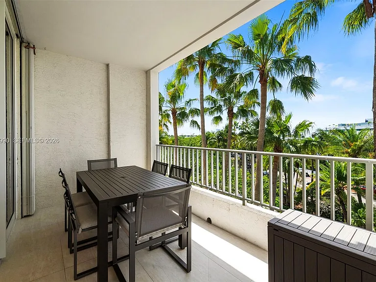 701 Crandon Blvd #401 — Photo 31
