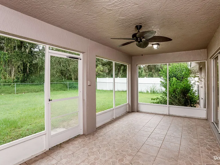 2361 Appaloosa Cir — Photo 15