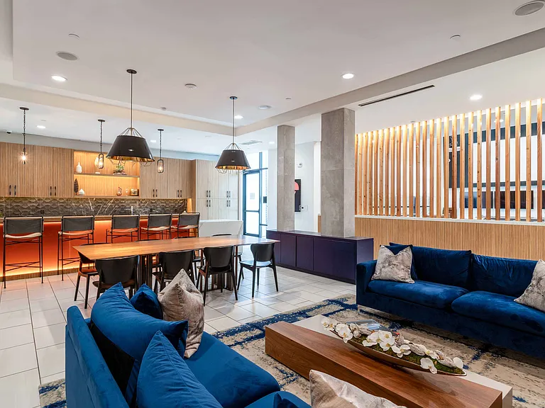 Gables at the Heights — Photo 13