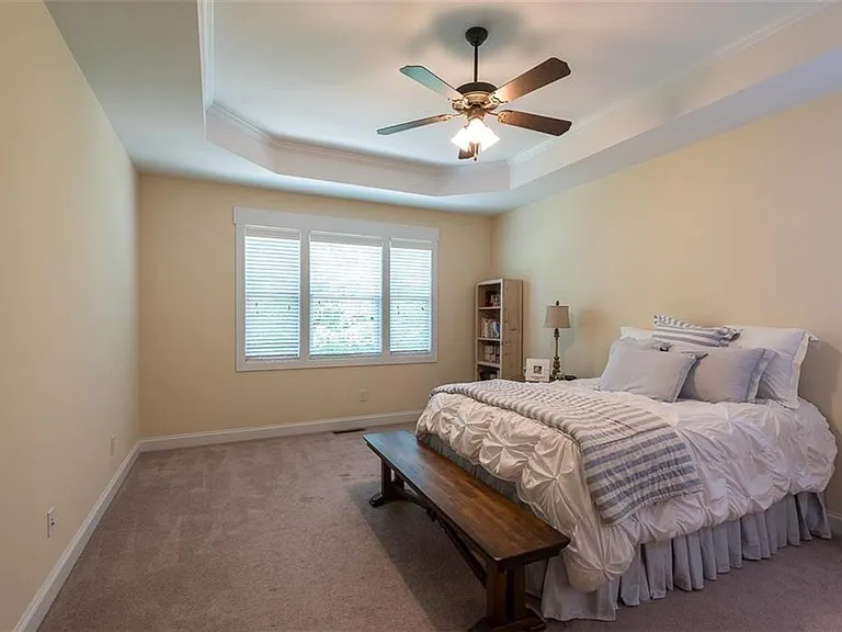 4330 Granby Cir — Photo 8