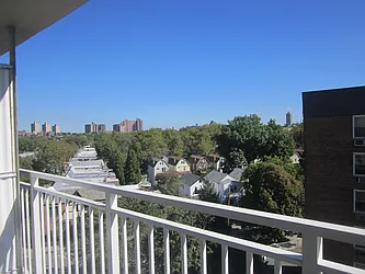 Sold by Winzone Realty Inc