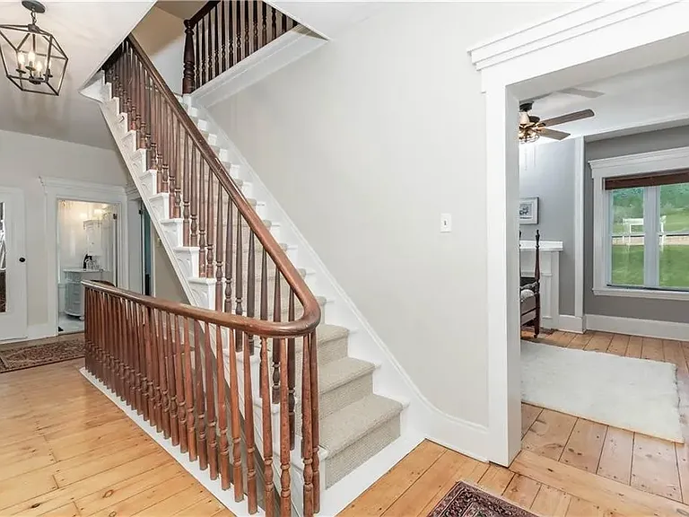 2318 Fleming Rd — Photo 21