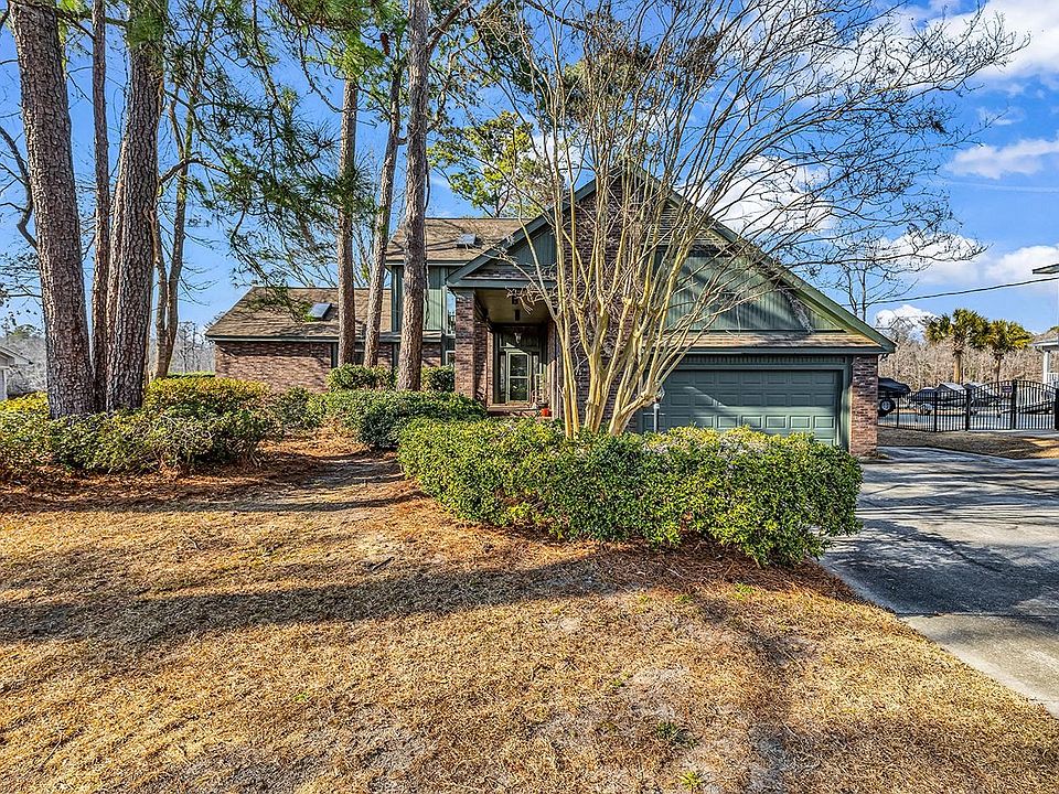 1st image of 31 Smith Blvd.