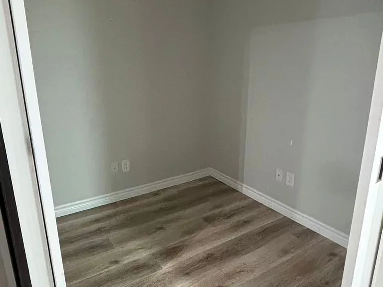 101 Charles St E #318 — Photo 11