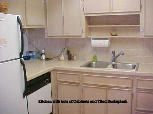 3rd image of 14802 Windward Dr Unit 106