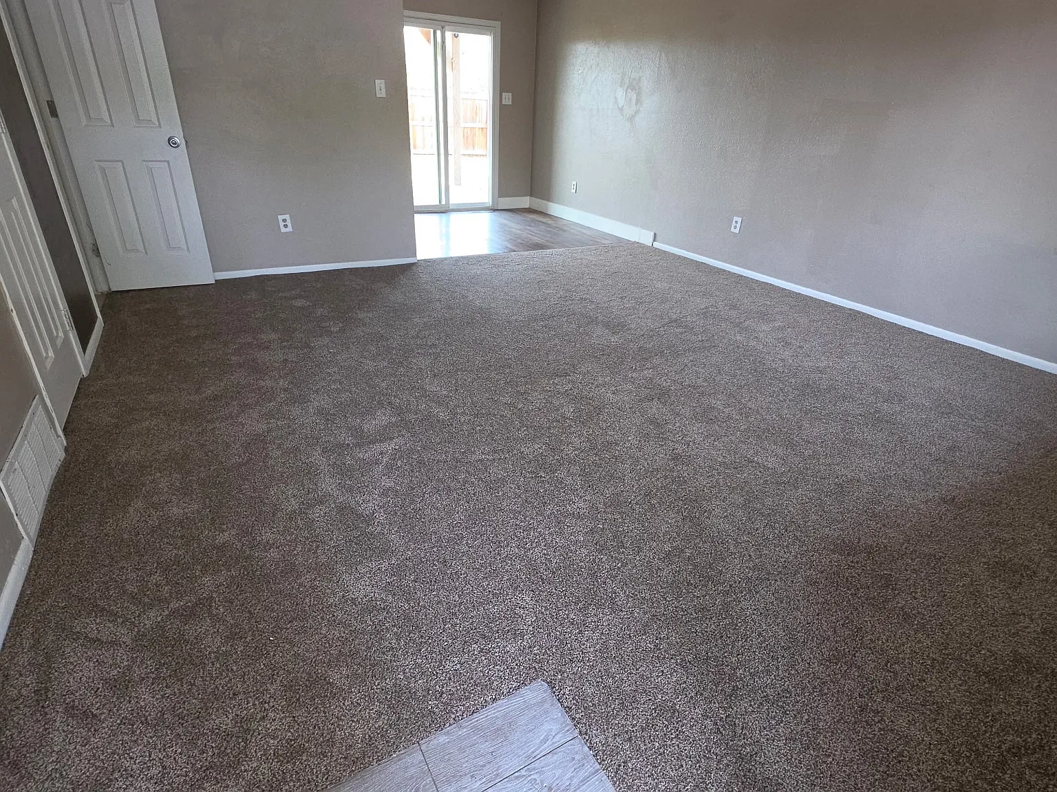 3 bed, 1.5 bath, $1,700 — Photo 3
