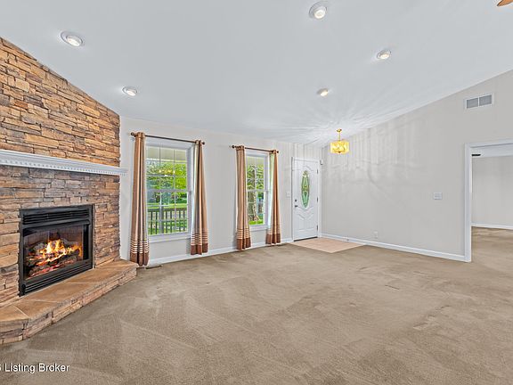 4th image of 8802 Ferndale Rd