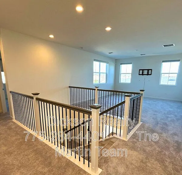 7840 Hoback Dr — Photo 12