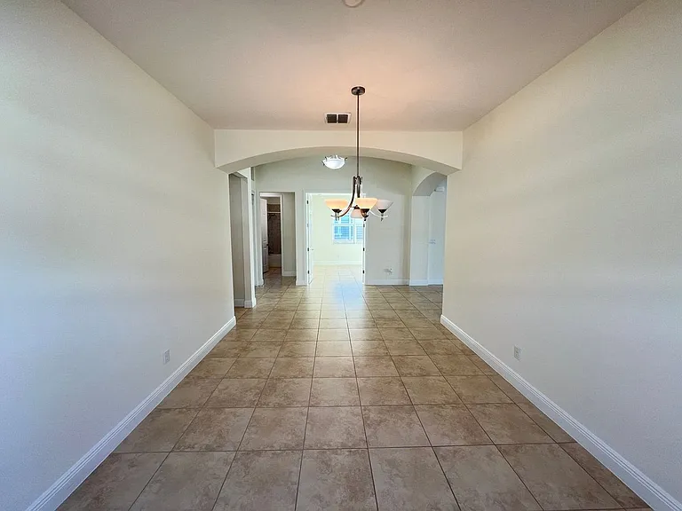 11948 SW Crestwood Cir — Photo 18