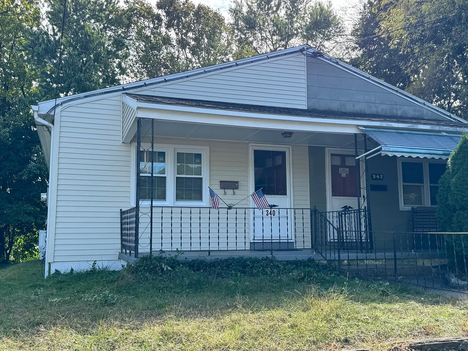 340 Lemon St — Photo 2