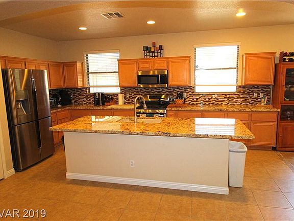 3rd image of 3490 Bella Valencia Ct