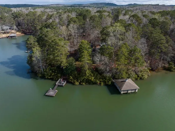 209 Boat Club Way, Hamilton, GA 31811