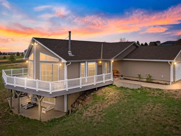 48288 Arrowhead Ct, Canton, SD 57013