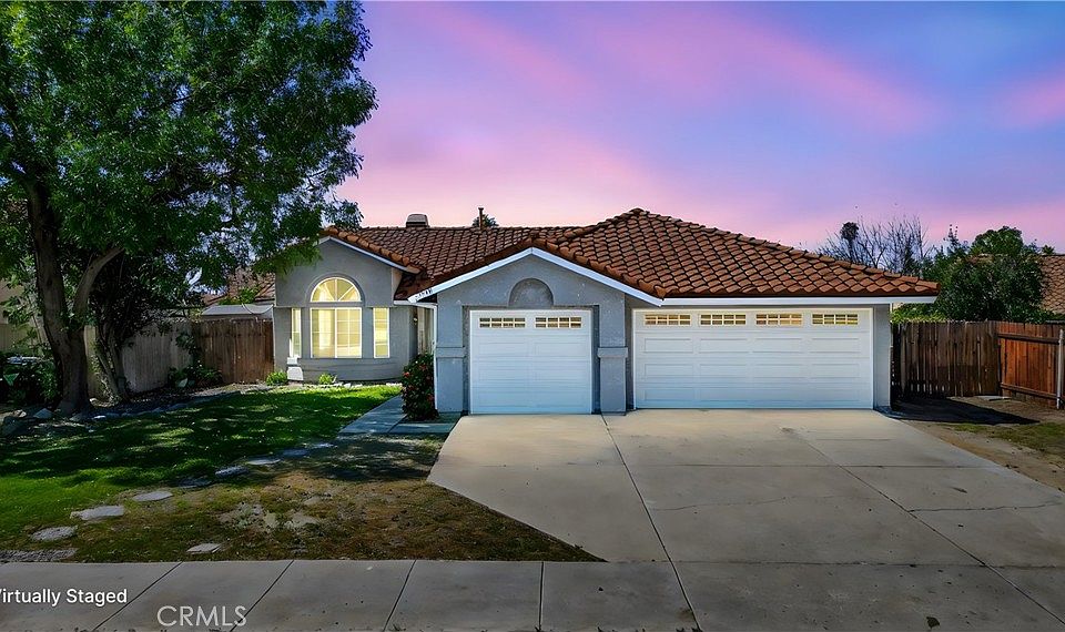 1st image of 25307 Avenida Chagres