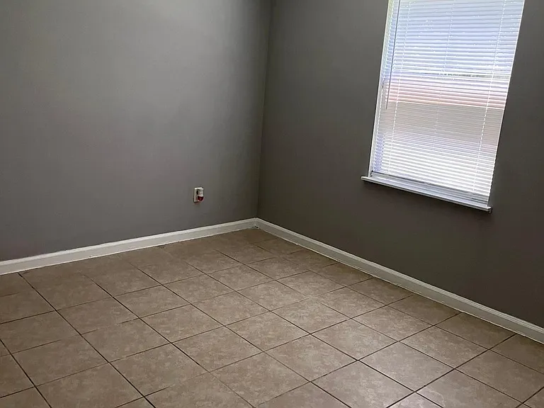 8448 Fury Dr — Photo 16
