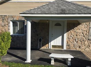 304 Bull Rd #A, Washingtonville, NY 10992