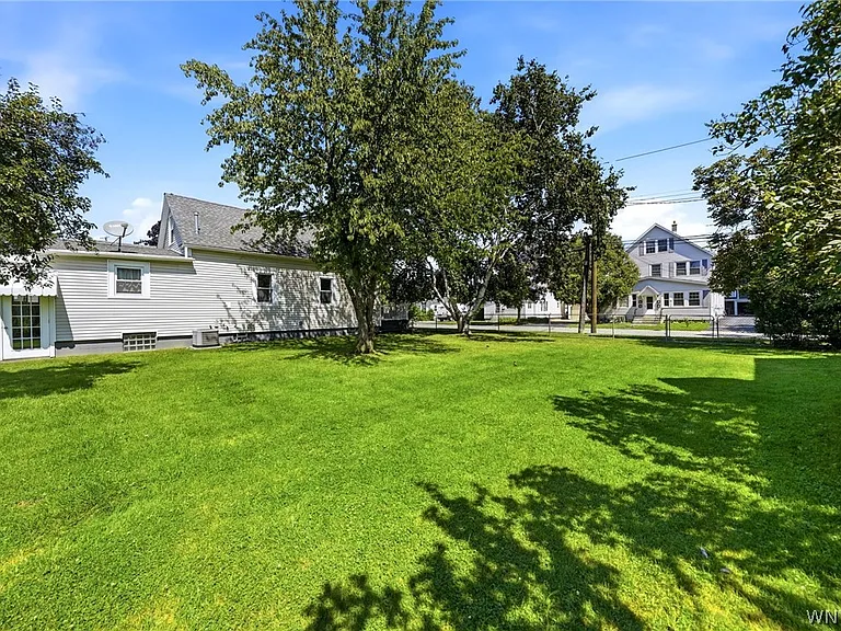 93 Cleveland Ave — Photo 36