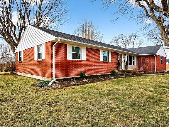 2nd image of 2364 Hemphill Rd