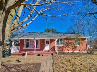 197 Bamford Ave, Waterbury, CT 06708