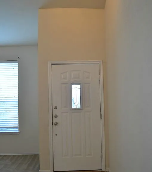 5809 Graphite Dr — Photo 2