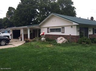 239 S State St, HESPERIA, MI 49421