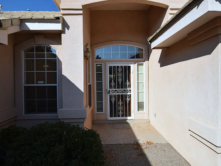 8615 Brighton Dr NE — Photo 2