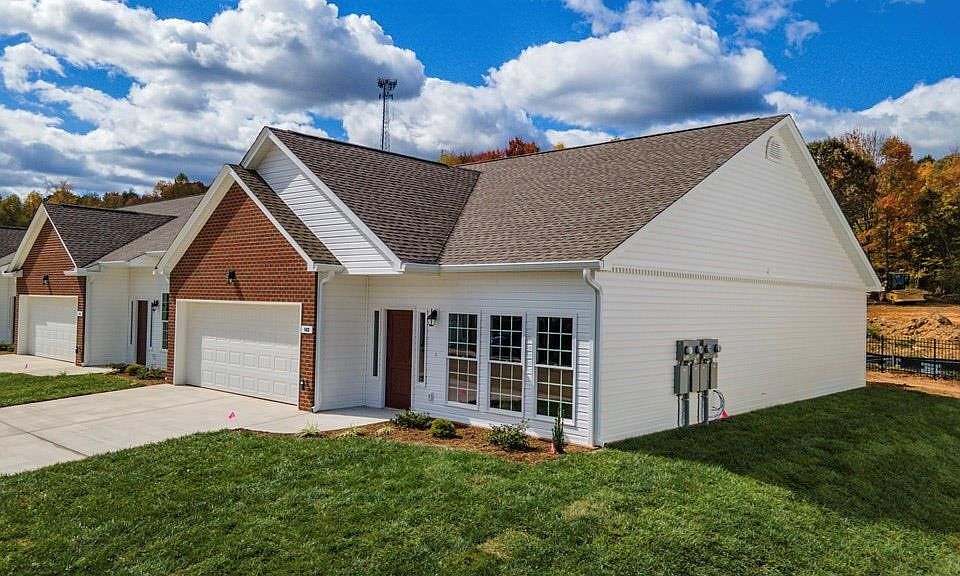 1st image of 1425 Niki Way NE #21