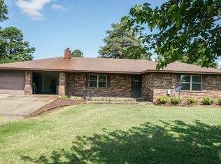 27766 Fruit Farm Rd, Wister, OK 74966