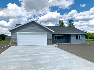 303 Vigen Ln, Lake Park, MN 56554
