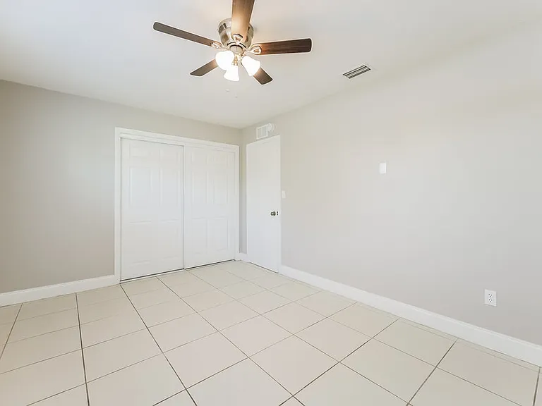 11 Kentucky Rd — Photo 11