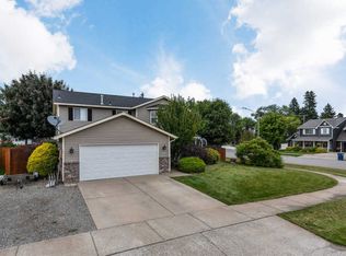 9185 N Prescott Dr, Hayden Lake, ID 83835