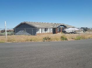 8280 Alta Mesa Rd, Oak Hills, CA 92344