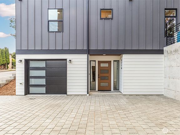 2nd image of 5716 NE 65th Street