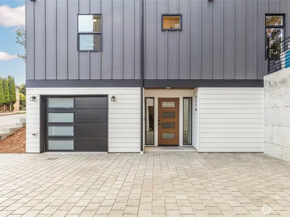 5716 NE 65th Street, Seattle, WA 98115
