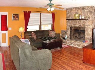 731 Ashley Forest Dr, Hixson, TN 37343