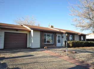 1689 Domain Loop SE, Rio Rancho, NM 87124