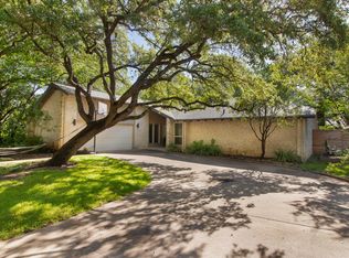 1805 Cresthaven Dr, Austin, TX 78704