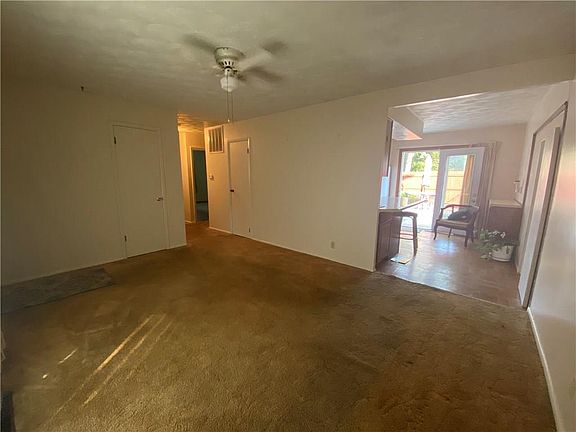 5th image of 3962 N Faculty Dr