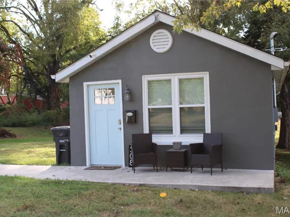 308 Cedar St, Perryville, MO 63775