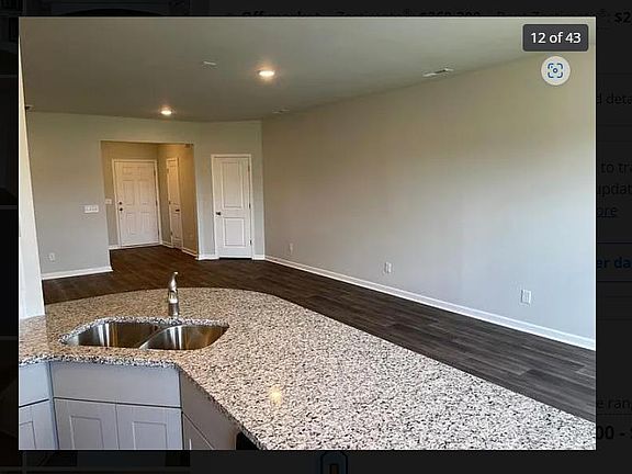 4th image of 2428 Salem Creek Ct