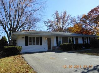 2 Palmieri Dr, Hudson, MA 01749