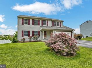 310 Big Spring Rd, Etters, PA 17319