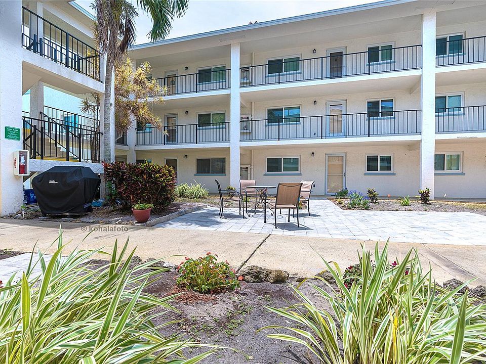 1st image of 708 Tamiami Trl S APT 305